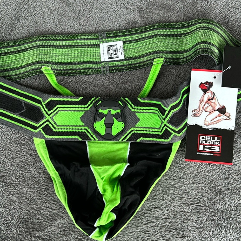 Cellblock13 thong